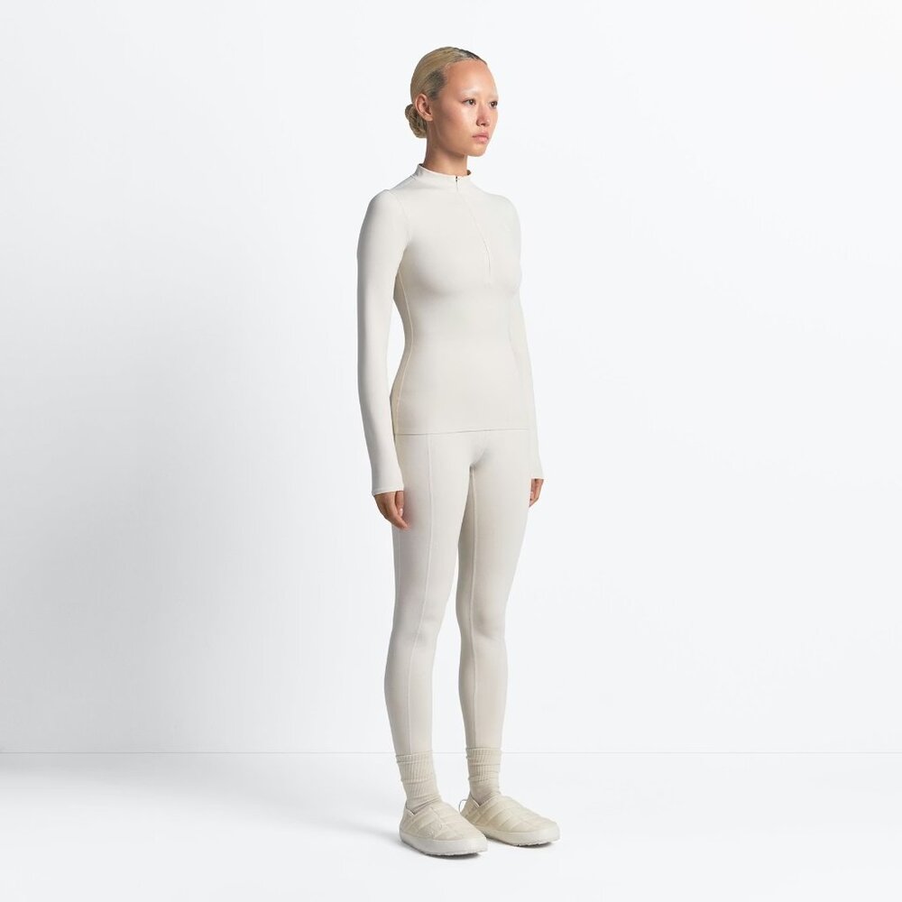 The North Face x SKIMS Refina Long Sleeve Top & Leggings Set – Bone, Size M - Picture 2 of 9